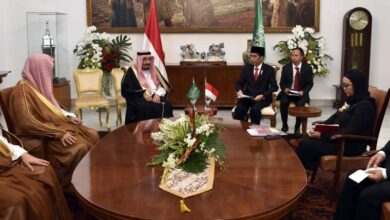 Photo of Hari ini Raja Salman Berpidato di Gedung DPR dan Sholat Sunnah di Masjid Istiqlal