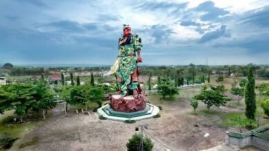 Photo of Patung Jenderal Perang Cina dan Nasionalisme Yang Tergadaikan
