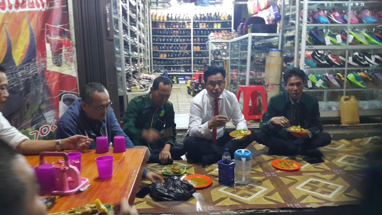Yusril Ihza Mahendra Merakyat