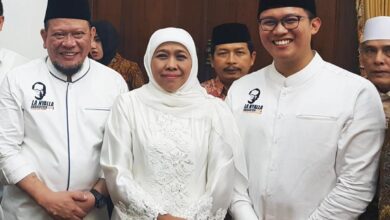 Photo of La Nyalla Siap Bantu Gubernur Khofifah Majukan Perekonomian Jawa Timur