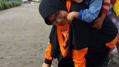 Photo of Cerita Ru, Perempuan yang Jatuh Cinta dengan Dunia Relawan