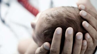 Photo of Kisah Bocah Berusia 9 Tahun Melahirkan Setelah Diperkosa Ayahnya