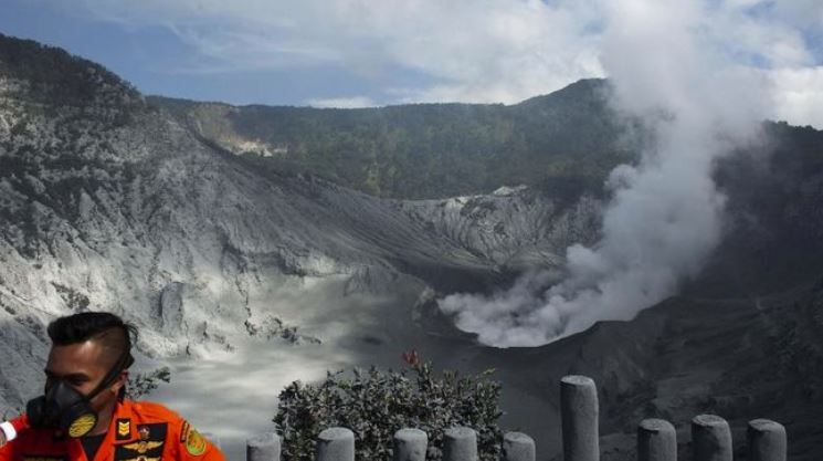 Status Normal Pengunjung Tetap Diminta Jauhi Kawah 