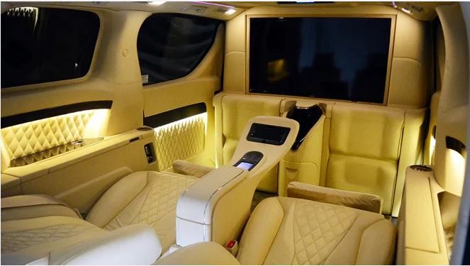 Yuk Intip Interior Mobil Alphard  Milik Raffi  Ahmad  