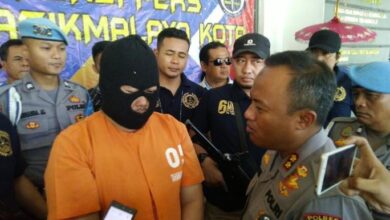 Photo of Bocah SMP yang Tewan di Gorong-Gorong Ini Dibunuh Sang Ayah Gegara Uang Rp 400 Ribu