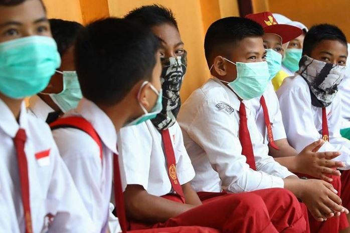 Harga Masker di Natuna Mahal, Warga Pilih Mengungsi Keluar Pulau ...