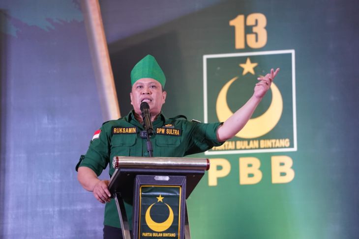 Ruksamin: Dari Bupati Konawe Utara Menuju Kandidat Gubernur Sulawesi Tenggara di Pilkada 2024