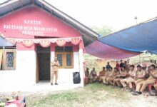 Photo of Wakil Gubernur NTT Johni Asadoma Tinjau Koperasi Desa Merah Putih Desa Praibakul