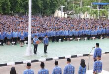 Photo of Wagub NTT Johni Asadoma Tegaskan Disiplin, Antisipasi Wabah Musim Hujan, dan Bahaya HIV/AIDS pada Pelajar