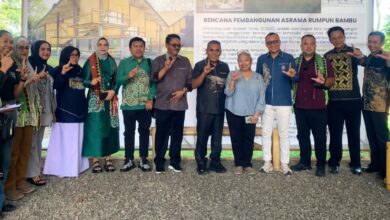 Photo of Bupati Edistasius Endi Sambut Kunker Pemkab Boalemo, Perkuat Kerja Sama dan Studi Tiru Pemberdayaan Berbasis Bambu