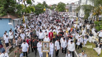 Photo of Penuh Haru dan Suka Cita, Masyarakat Tidore Sambut Gelar Pahlawan Nasional Sultan Zainal Abidin Syah