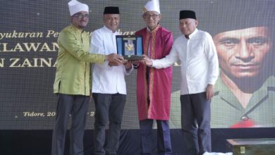 Photo of Wali Kota Tidore: Sudahi Perbedaan, Gelar Pahlawan Sultan Zainal Abidin Syah Saksi Kunci Keberhasilan Kerja Sama Semua Pihak