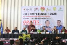 Photo of Gubernur Melki Lena Buka Uji Kompetensi IT Gratis bagi Siswa SMA/SMK se-Kota Kupang