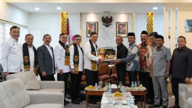 Photo of Kunjungi Gedung DPRA, Menko Polkam Djamari Chaniago: Ini Adalah Sejarah