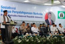 Photo of Waspada Narkoba di Lingkungan Pesantren, Kepala BNN Suyudi Ario Seto Edukasi Sivitas Akademika Ummul Quro
