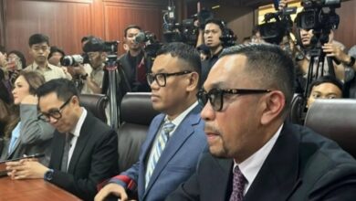 Photo of Sahroni, Eko Patrio, dan Nafa Urbach Kena Sanksi MKD, Ini Rinciannya