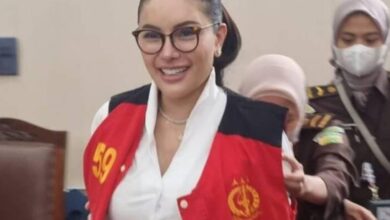 Photo of Mediasi Ambruk, Tuntutan Nikita–Reza Meledak Jadi Rp500 Miliar Lebih