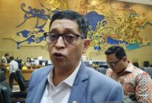 Photo of Mahasiswa Minta Rakyat Bisa Copot Anggota DPR, Baleg DPR Tunjukkan Sikap Dingin