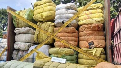 Photo of 439 Bal Baju Bekas Asal Korsel–China–Jepang Disita, Polisi: Nilainya Tembus Rp4,2 Miliar