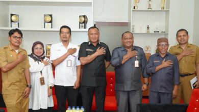 Photo of Sultan Zainal Abidin Syah Dianugerahi Pahlawan Nasional, Menteri Kebudayaan Terbang ke Tidore