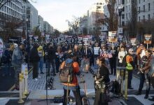 Photo of Gelombang Protes Pemakzulan Trump Meninggi, Seruan Pelengseran Tak Terbendung