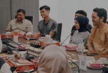 Photo of Usai Curhatan Tumbler Hilang di KRL Viral dan Berujung PHK Petugas KAI, Anita Dewi Dipecat Perusahaan Tempatnya Bekerja