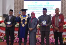 Photo of Di Tengah Tantangan Global, Sahli Wali Kota Tidore Hadiri Wisuda Sarjana Universitas Bumi Hijrah dan Beri Pesan Kontribusi Nyata