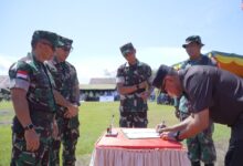 Photo of Tutup TMMD ke-126, Kasdam Pattimura Apresiasi Dukungan Pemkot Tidore, Wali Kota Puji Kecepatan Prajurit TNI Bangun Desa