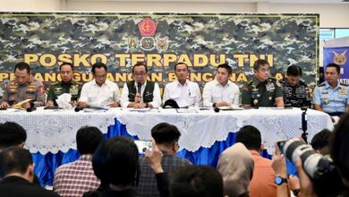 Photo of Prabowo Instruksikan Pengerahan Maksimal Seluruh Sumber Daya Tangani Bencana Aceh, Sumut, dan Sumbar