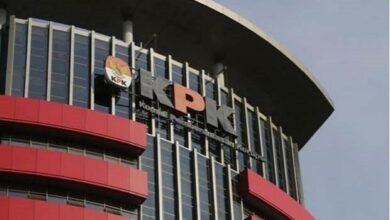 Photo of KPK Amankan Emas hingga Valuta Asing dalam OTT Pejabat Imigrasi Jakbar