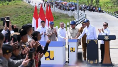 Photo of Prabowo Resmikan 1.151 Kilometer Jalan Daerah di 37 Provinsi