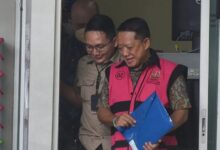 Photo of Febrie Adriansyah Dipanggil Kejagung, Misteri 74 Kg Emas dan Uang Ratusan Miliar Terkuak