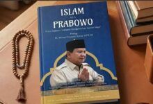Photo of Buku ‘Islam ala Prabowo’ Disorot, Pengamat: Jangan Sampai Jadi Jebakan untuk Presiden